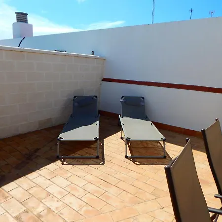 Garcia Lorca,solo Familia Y Parejas * קוניל דה לה פרונטרה