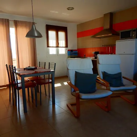 Garcia Lorca,solo Familia Y Parejas * קוניל דה לה פרונטרה