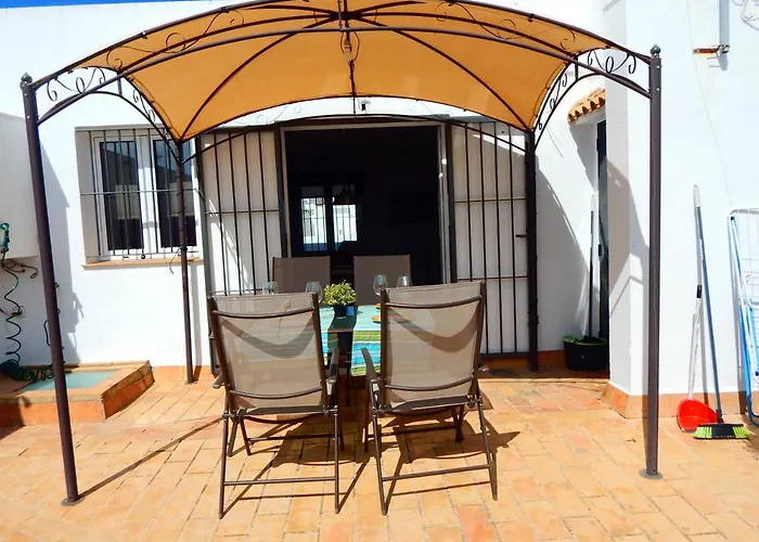 아파트 Garcia Lorca,solo Familia Y Parejas 콘일데라프론테라