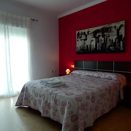 Garcia Lorca,solo Familia Y Parejas Daire Conil De La Frontera